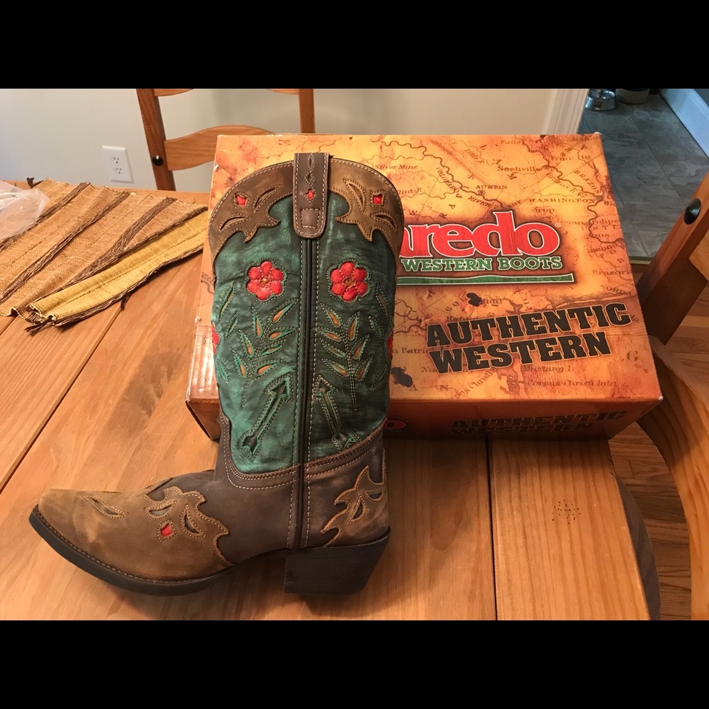 Laredo Western Boots-size 7.5